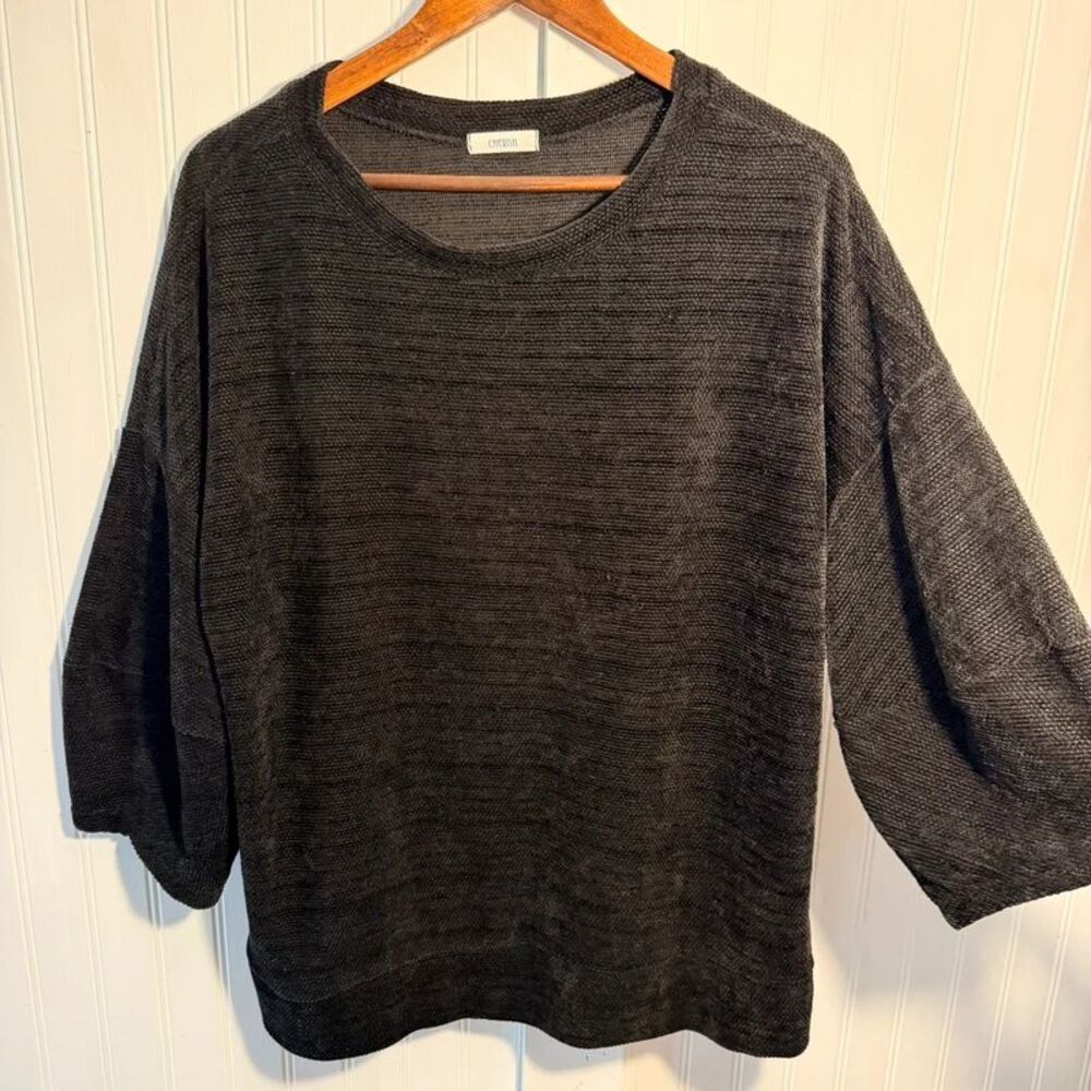 Black Sweater Womens M Shirt 3/4 Bell Sleeve mid-weight whimsygoth basics